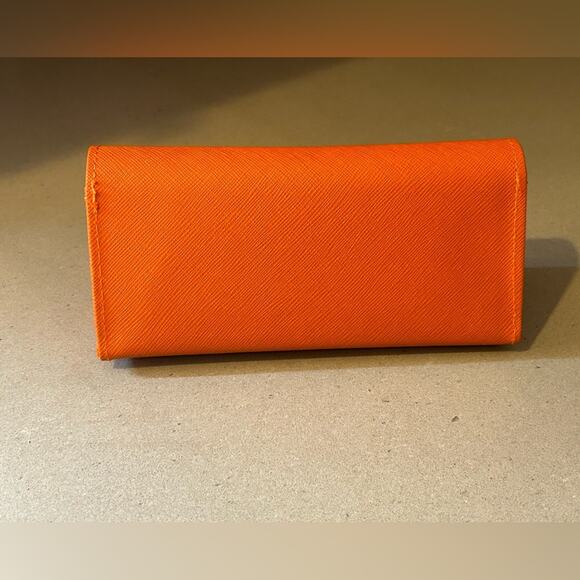 NWOT Tory Burch orange triangular eyeglass class eyewear saffiano leather main image 8